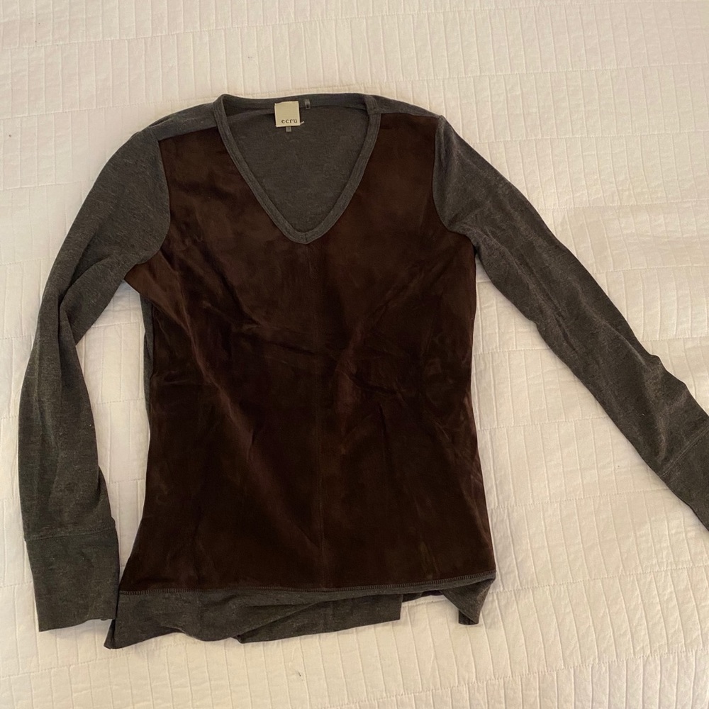 Ecru Block coloring suede top